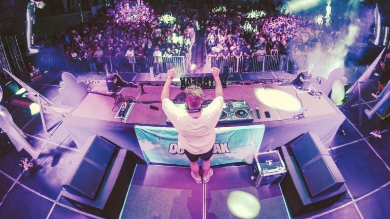 Chusi reinterpreta un clásico del pop mexicano con “Cada Que”